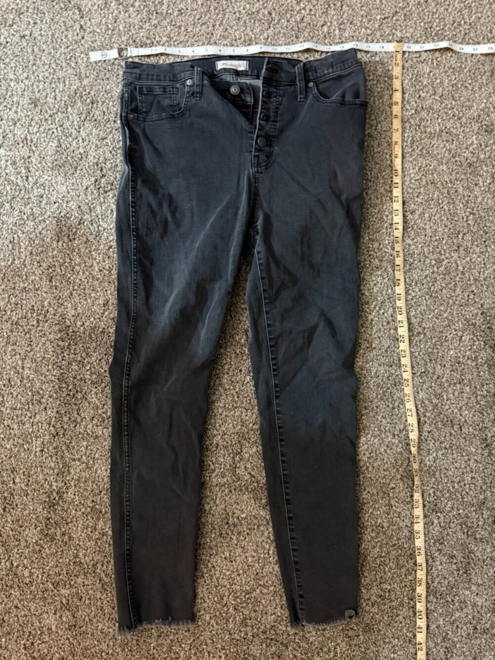 Madewell Women's Size 32 (14) Black High Rise Button Fly Raw Hem Jeans